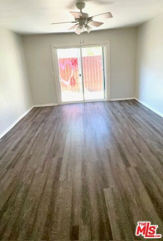 26416 S San Jacinto Street 26414, Hemet, CA 92543