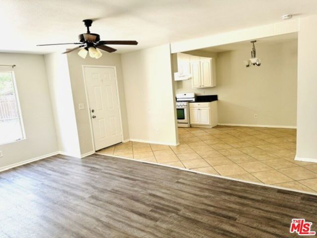 26416 S San Jacinto Street 26414, Hemet, CA 92543