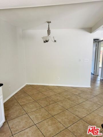 26416 S San Jacinto Street 26414, Hemet, CA 92543