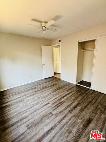 26416 S San Jacinto Street 26414, Hemet, CA 92543