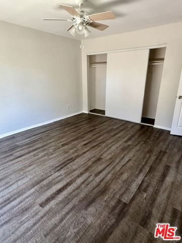26416 S San Jacinto Street 26414, Hemet, CA 92543