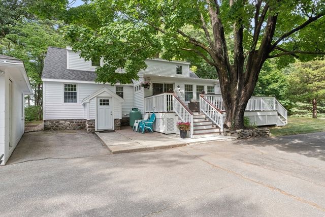 406 Lowell St, Andover, MA 01810