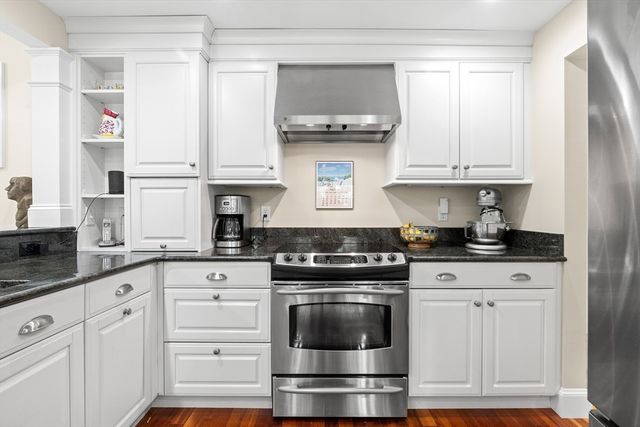 406 Lowell St, Andover, MA 01810