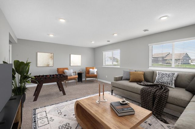 17528 Dunkirk Way, Lakeville, MN 55044
