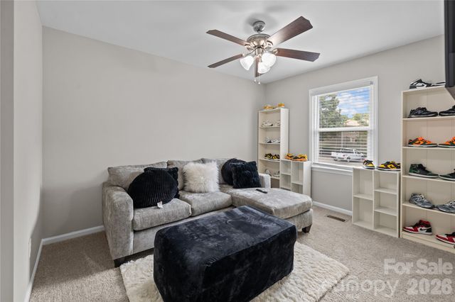 8407 Rust Wood Place, Charlotte, NC 28227