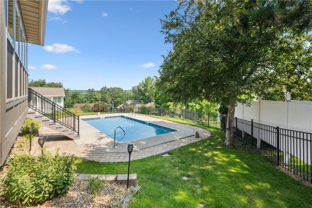 1969 Highview Road, Coralville, IA 52241