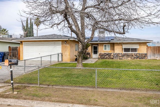 2604 Connie Avenue, Bakersfield, CA 93304