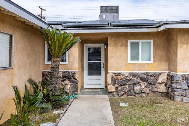 2604 Connie Avenue, Bakersfield, CA 93304