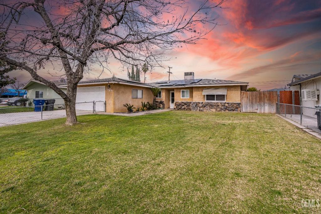 2604 Connie Avenue, Bakersfield, CA 93304