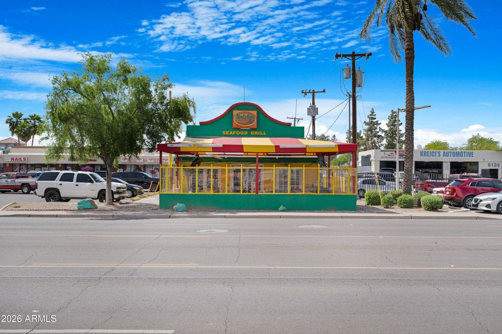 6120 N 59TH Avenue, Glendale, AZ 85301 — exterior