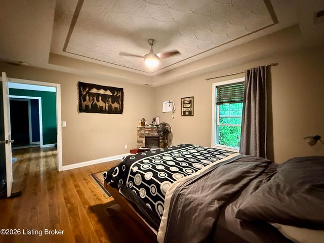 104 Adams Ct, Bardstown, KY 40004