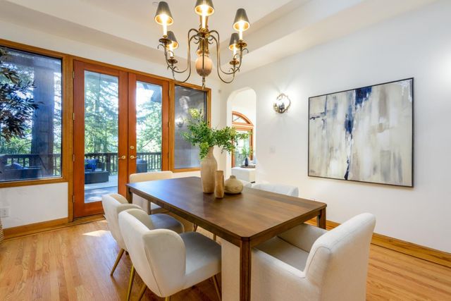 6 Megans Lane, Woodside, CA 94062