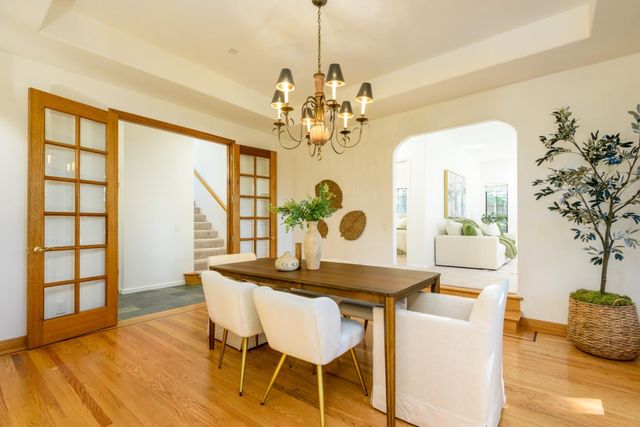 6 Megans Lane, Woodside, CA 94062