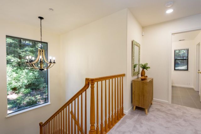 6 Megans Lane, Woodside, CA 94062