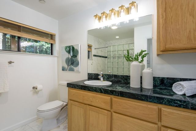 6 Megans Lane, Woodside, CA 94062