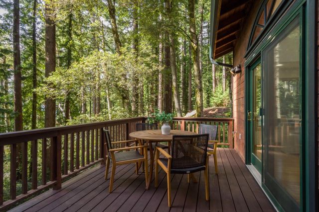 6 Megans Lane, Woodside, CA 94062