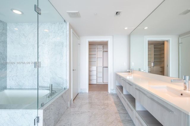 3131 NE 7th Ave 1406, Miami, FL 33137