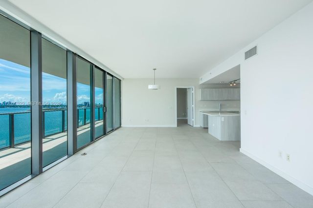 3131 NE 7th Ave 1406, Miami, FL 33137