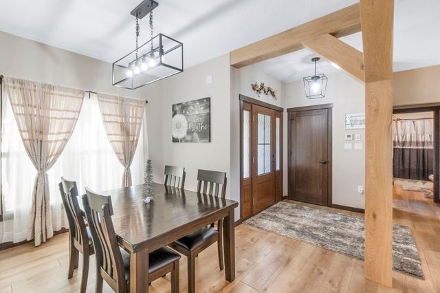 711 W 6th Street, Janesville, IA 50647