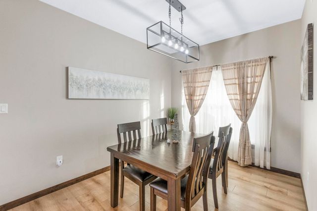 711 W 6th Street, Janesville, IA 50647