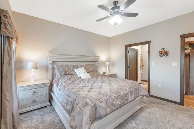 711 W 6th Street, Janesville, IA 50647