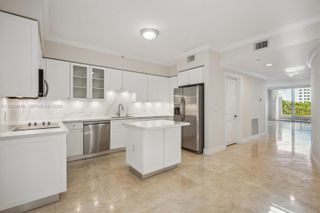 719 Crandon Blvd PH-9, Key Biscayne, FL 33149