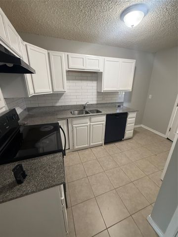 763 Little Creek Drive, Euless, TX 76039