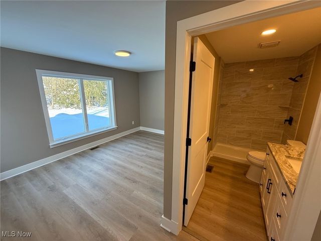 3940 Ellendale Road, Chagrin Falls, OH 44022