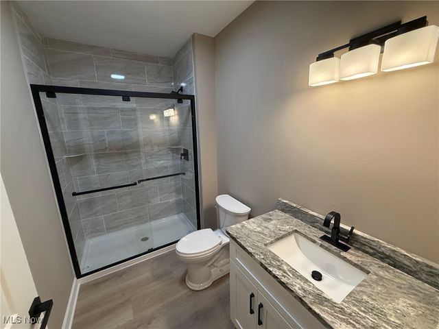 3940 Ellendale Road, Chagrin Falls, OH 44022