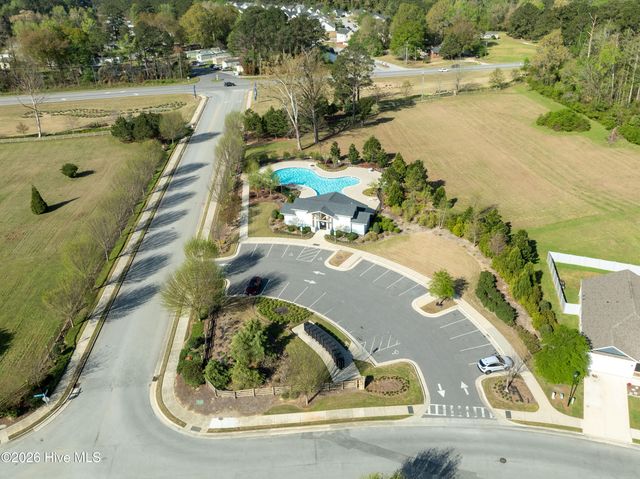 273 Lake Tyler Drive, New Bern, NC 28560