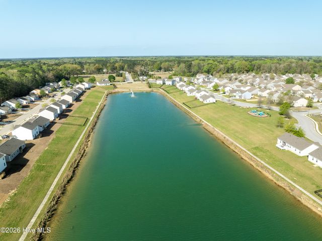 273 Lake Tyler Drive, New Bern, NC 28560