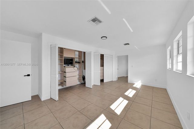 8241 SW 12th Ter, Miami, FL 33144