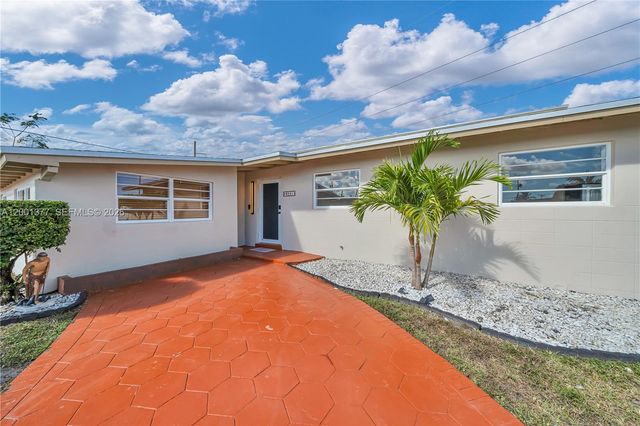 8241 SW 12th Ter, Miami, FL 33144