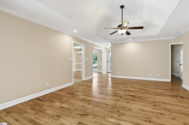 324 Golden Carriage Run, Boiling Springs, SC 29349