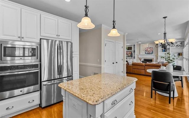 2801 Benjamin Court, Jamestown, NC 27282