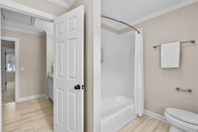2801 Benjamin Court, Jamestown, NC 27282