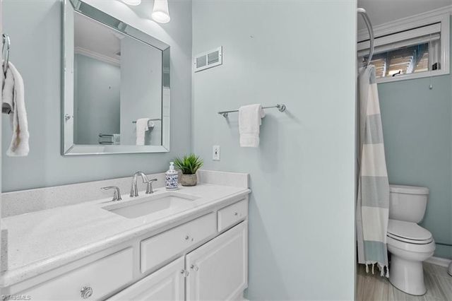 2801 Benjamin Court, Jamestown, NC 27282