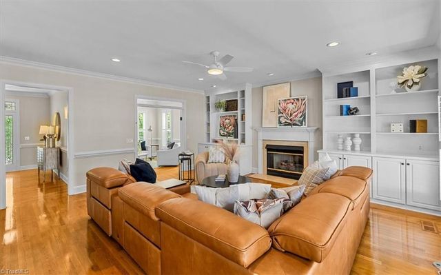 2801 Benjamin Court, Jamestown, NC 27282