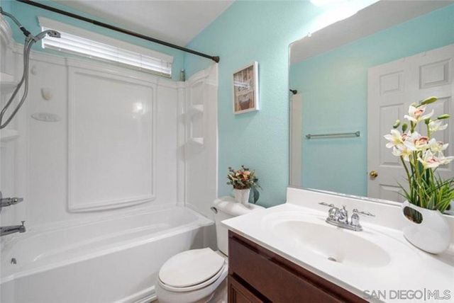 32916 Vine Street, Temecula, CA 92592