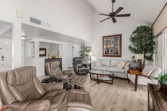 7424 N Via Camello Del Norte -- 190, Scottsdale, AZ 85258