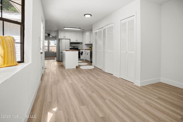 218 Dogwood Drive, Biloxi, MS 39531