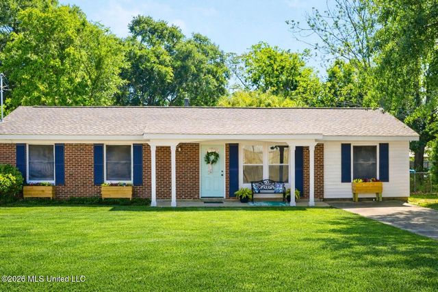 218 Dogwood Drive, Biloxi, MS 39531