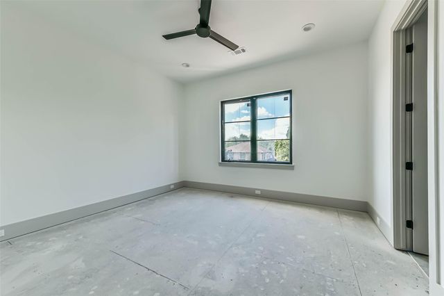4927 Heatherglen Drive, Houston, TX 77096