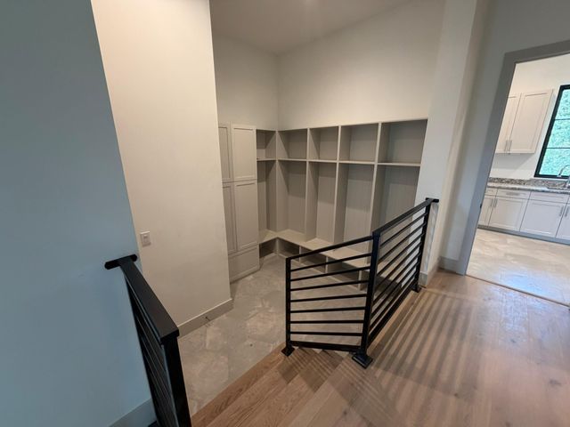4927 Heatherglen Drive, Houston, TX 77096