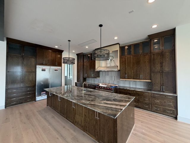 4927 Heatherglen Drive, Houston, TX 77096