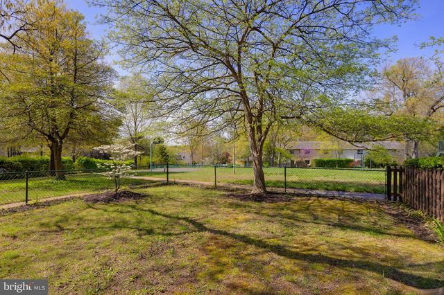 39-D RIDGE RD, Greenbelt, MD 20770