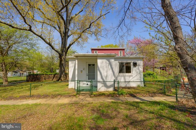39-D RIDGE RD, Greenbelt, MD 20770