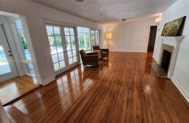 6065 SW 133rd St, Pinecrest, FL 33156