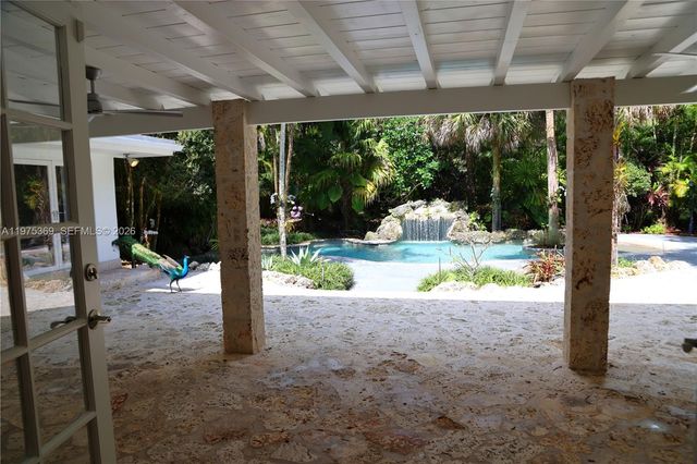 6065 SW 133rd St, Pinecrest, FL 33156