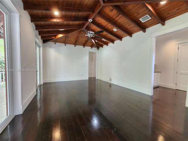 6065 SW 133rd St, Pinecrest, FL 33156